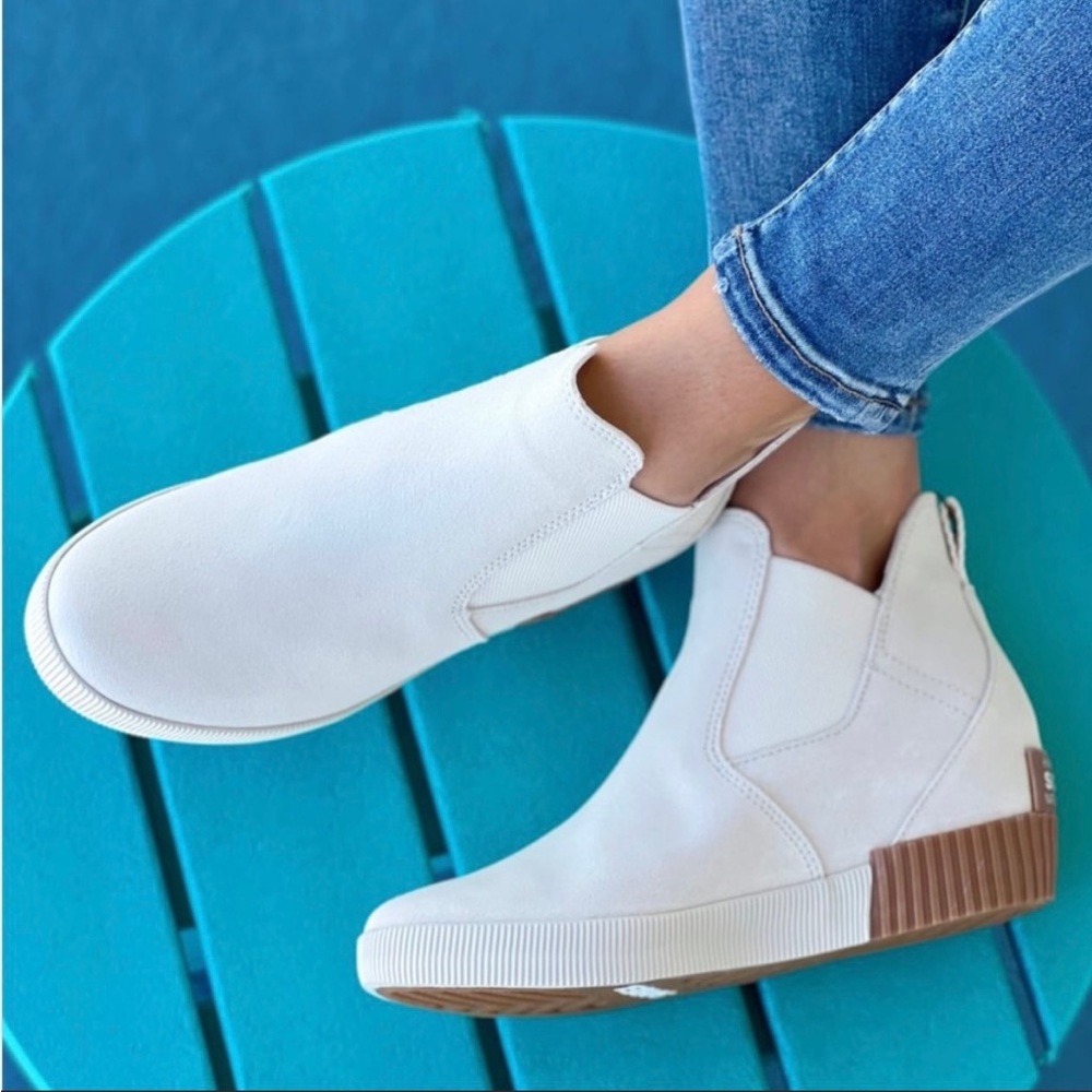 Sorel OUT N ABOUT SLIP-ON WEDGE BOOTIE